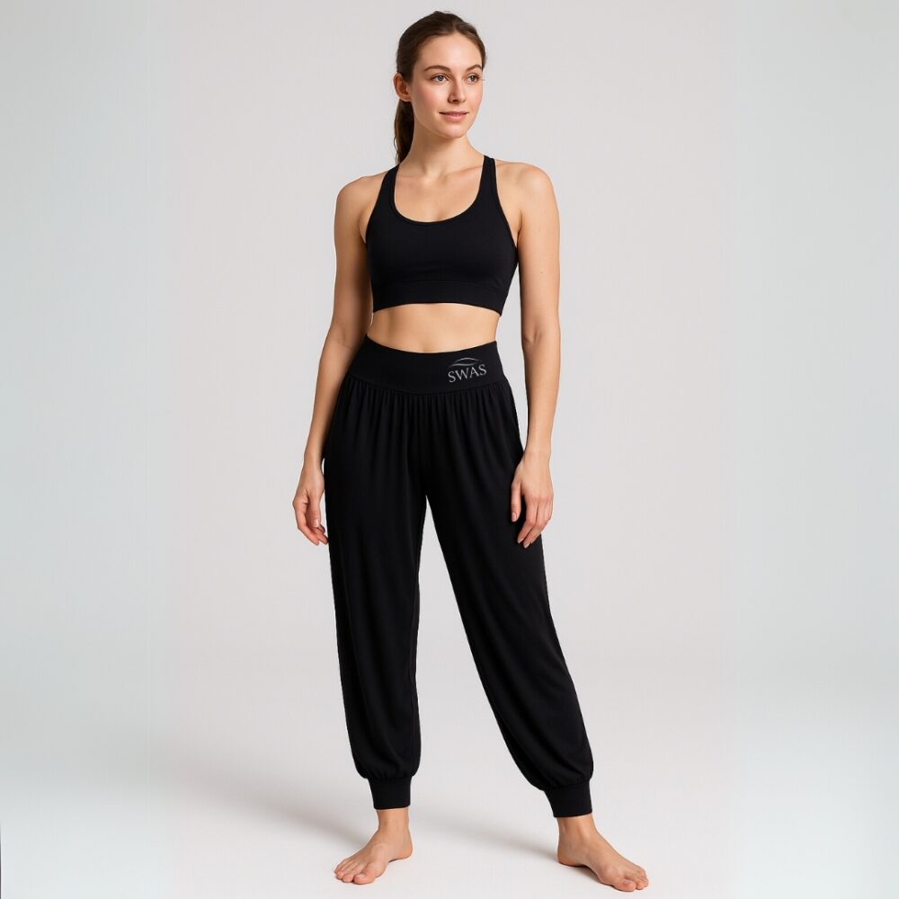 Bell bottom active pants